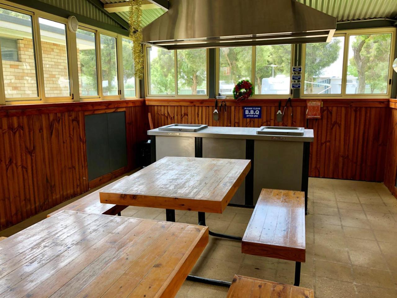 Big4 Ingenia Holidays Wagga Wagga Exterior foto
