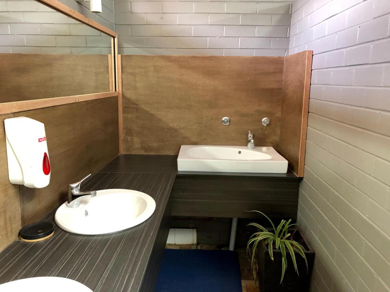 Big4 Ingenia Holidays Wagga Wagga Exterior foto